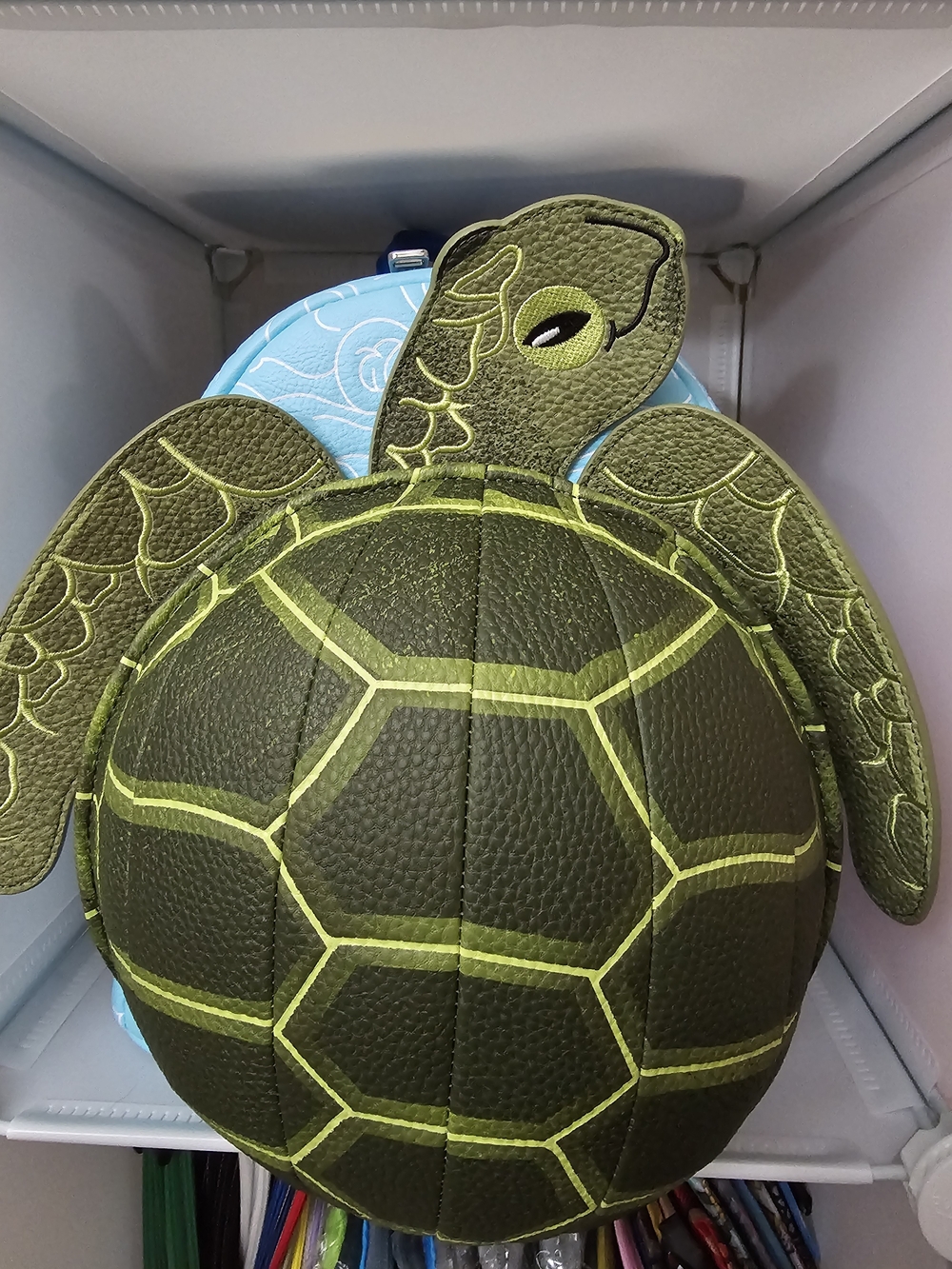 Loungefly Busch Gardens/Seaworld Exc. Green Turtle Backpack